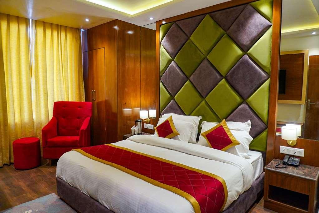 Comfort Inn Snow Park By Choice Hotels International Manali  Room photo